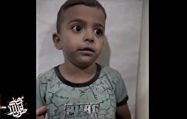 فیلم | لرزش دستان کودک فلسطینی از هراس بمباران دیشب