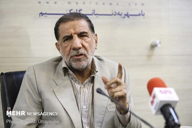 کوثری: در صورت تداوم حملات به لبنان، باید فورا تنگه هرمز را ببندیم