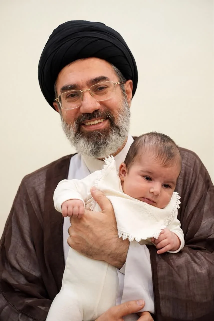 تصویری جدید از رهبر معظم انقلاب 