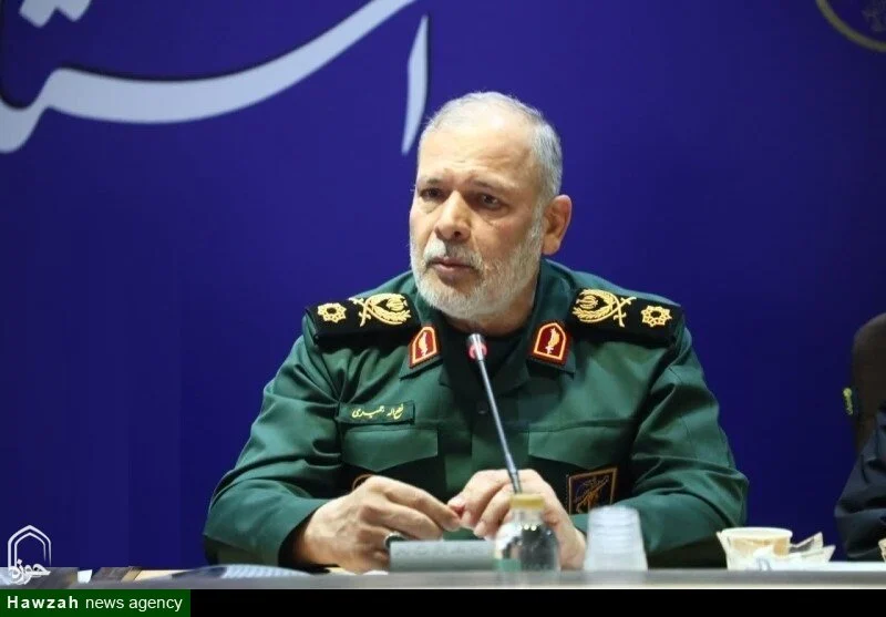 آغاز مراسم تشییع پیکر مطهر آقای شهید در قم از حرم مطهر بانوی کرامت