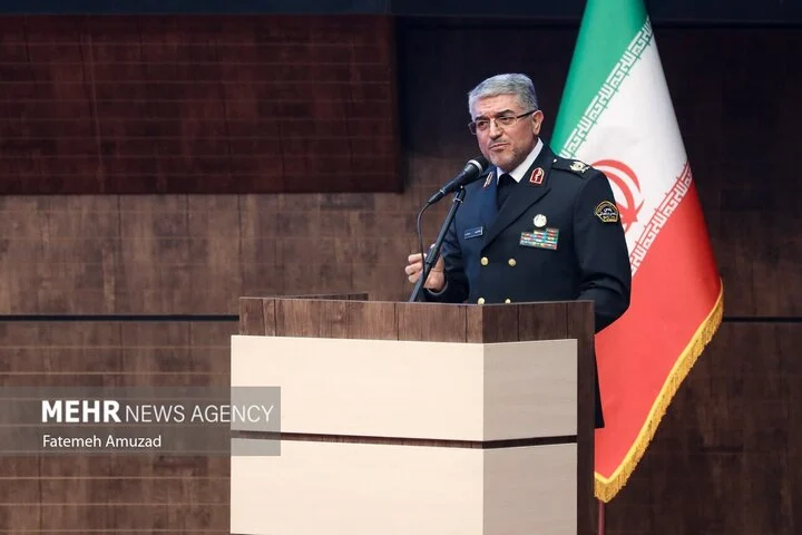 احتمال یک‌طرفه شدن محورهای تهران – قم و مشهد در ایام مراسم تشییع