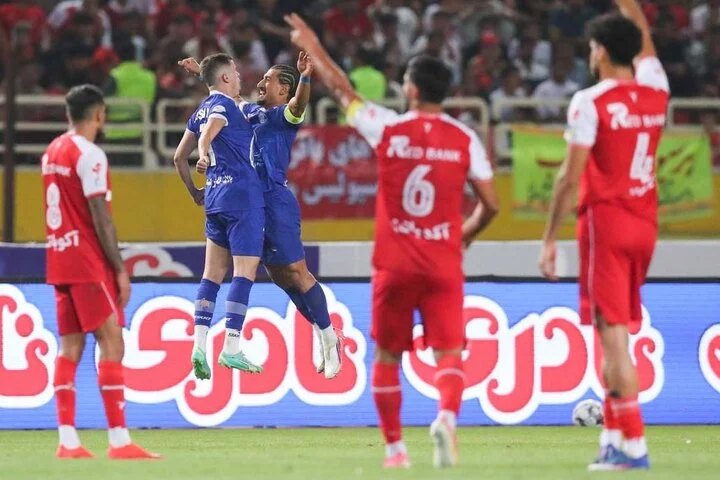 دربی متفاوت با آمار شبیه به هم؛ استقلال دقیق بود پرسپولیس فعال!