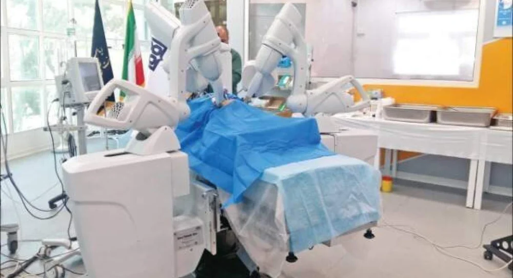 ربات‌های ایرانی در اتاق عمل